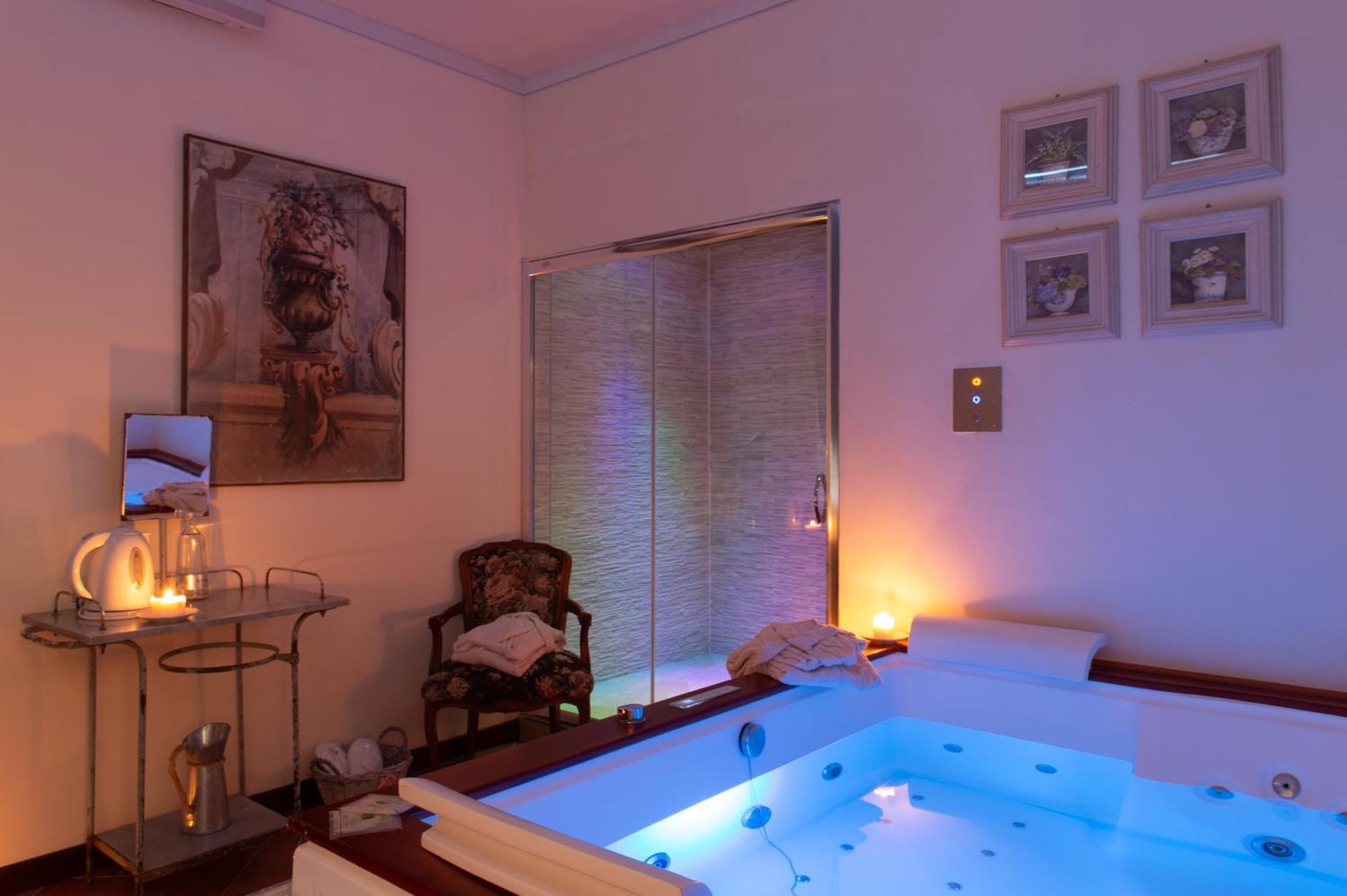 Borgo I Tre Baroni - Spa Suites & Resort Poppi Exterior foto